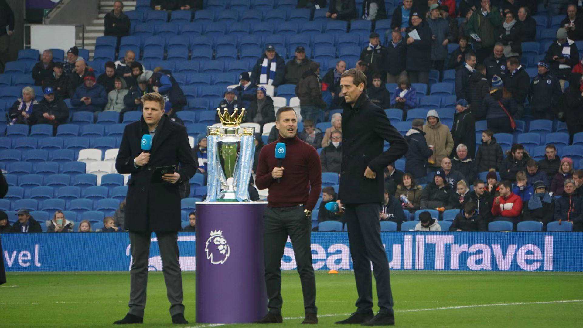 也让他的名 也让他的名